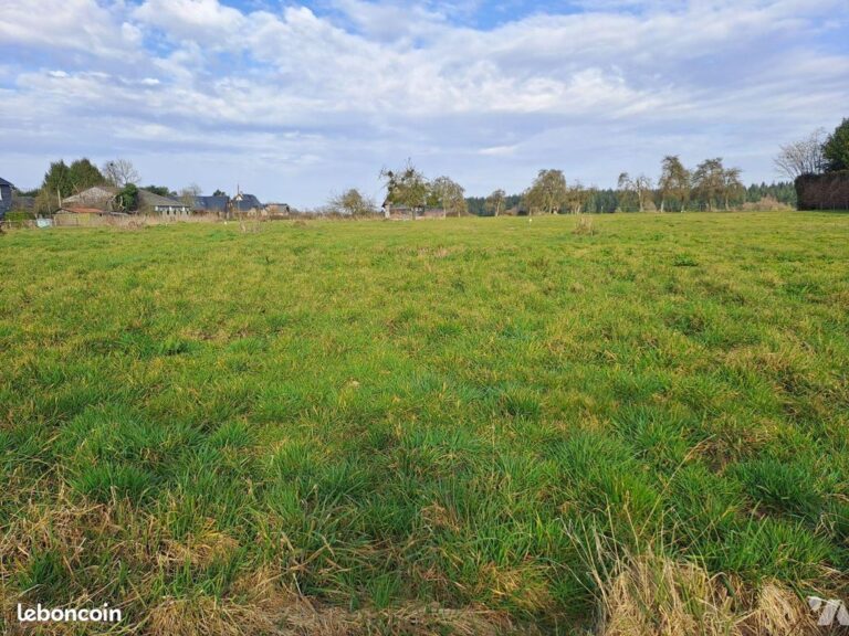 Terrain constructible Fierville-Les-Parcs